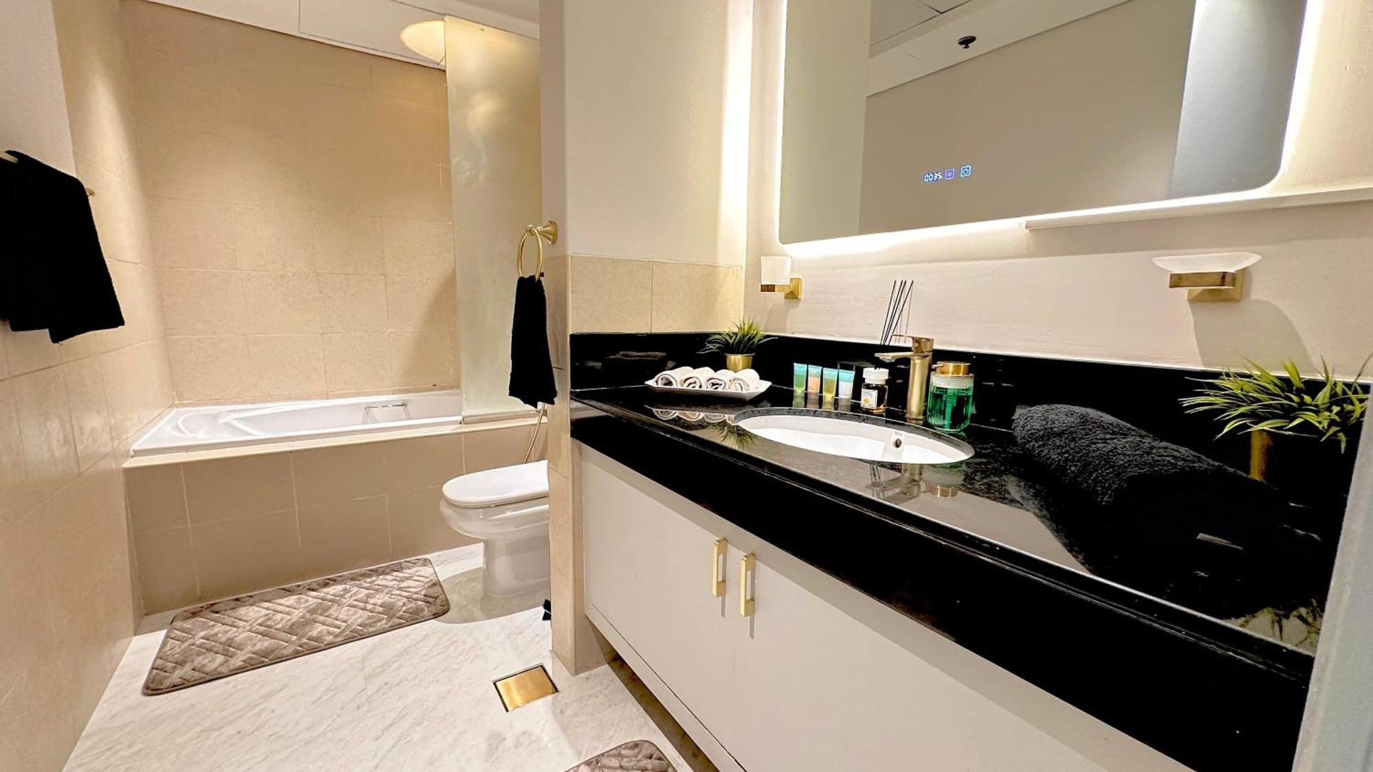 Apartment Luxury Family Close To Mall And Burj Khalifa Dubai